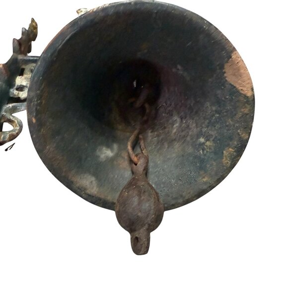 Vintage Rustic Cast Iron Santa & Bell w/Tree Hangs on Wall Worn Rustic Outdoor - Picture 8 of 9